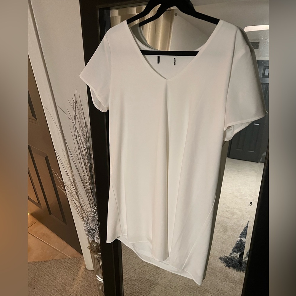 White tshirt dress- L. Cute casual- nice chiffon material